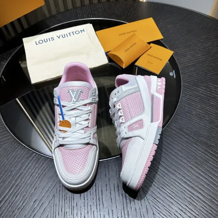 Louis Vuitton Sneaker