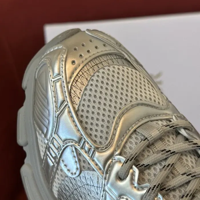 Dior Sneaker, alternate view