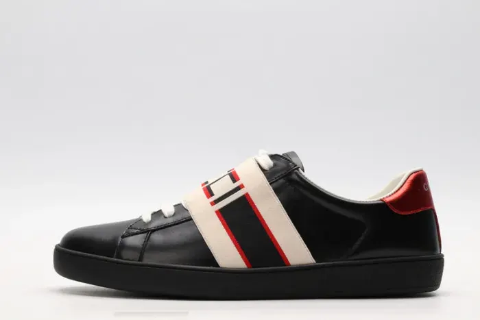 Gui Sneaker