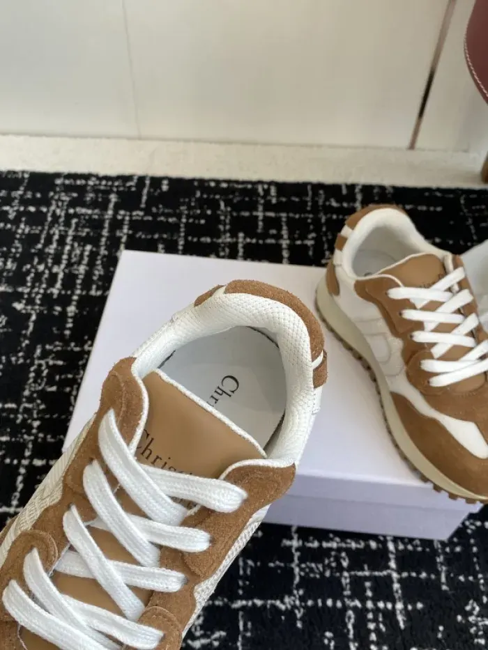Dior Sneaker, alternate view