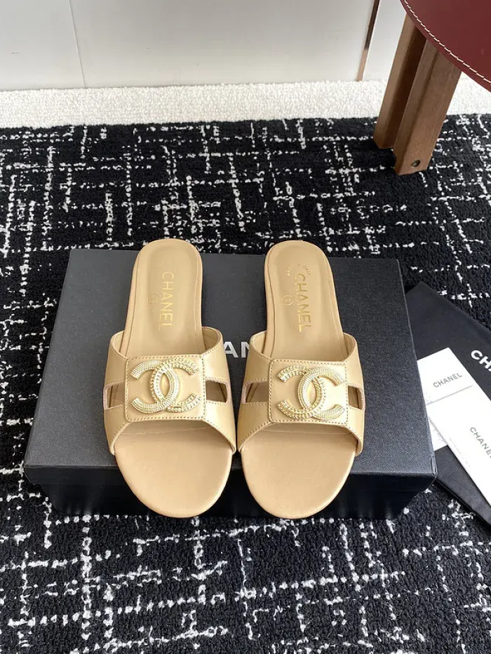 Cn Sandal 01