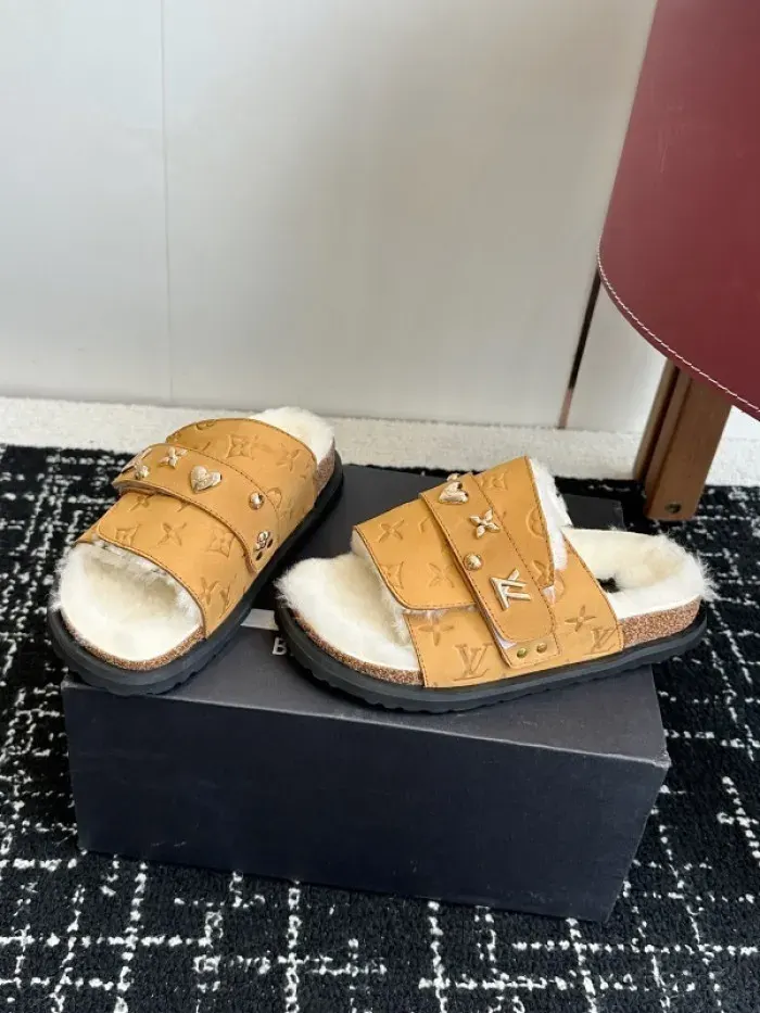 Louis Vuitton Sandal