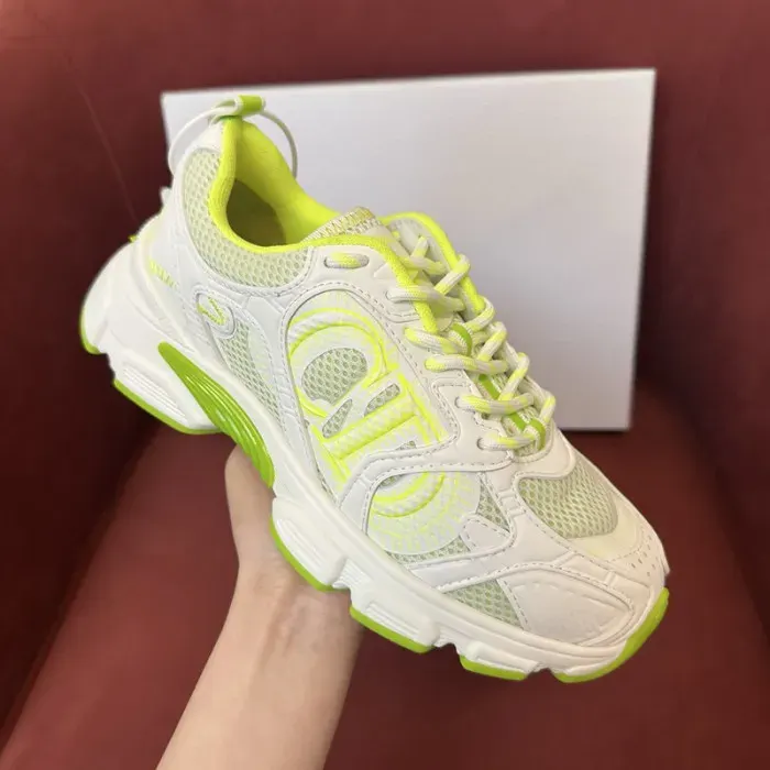 Dior Sneaker