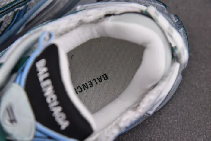 Balenciaga Sneaker, alternate view