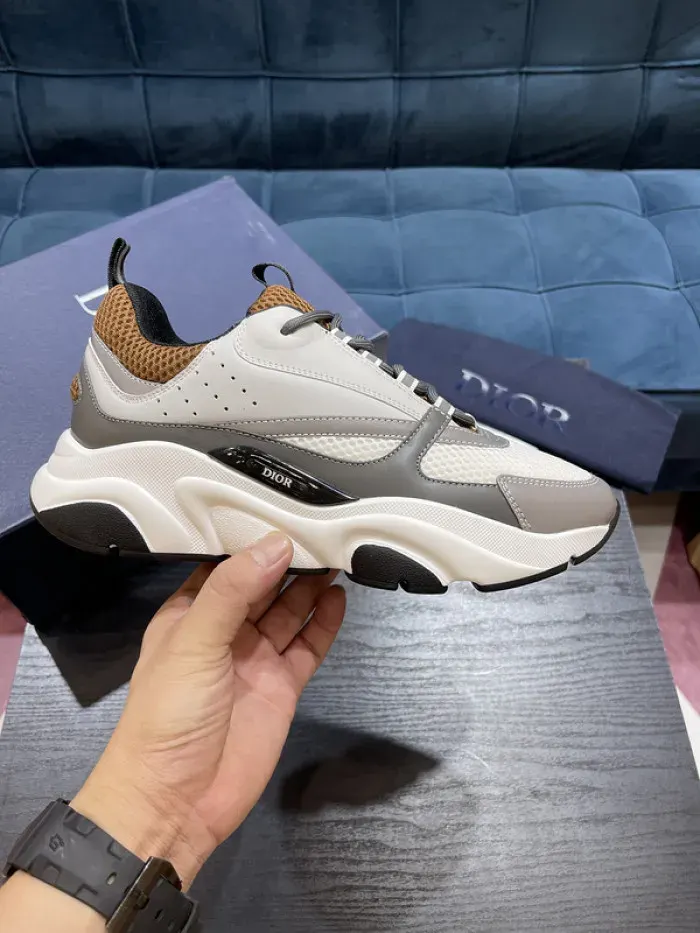 Dior Sneaker