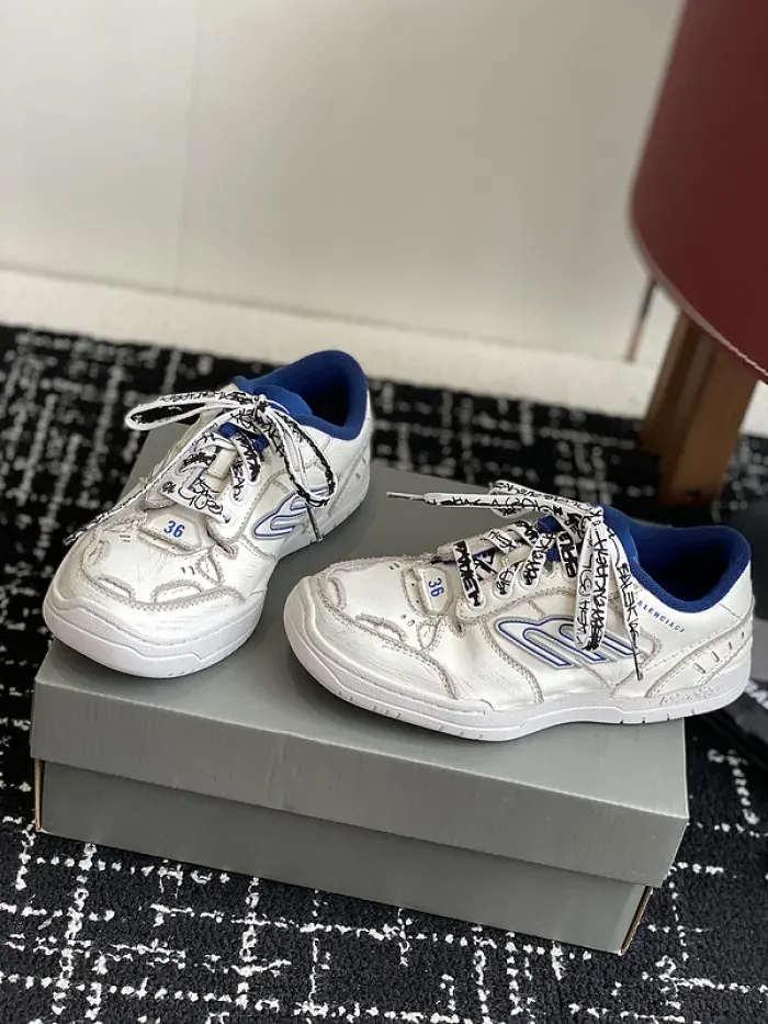 Balenciaga Sneaker