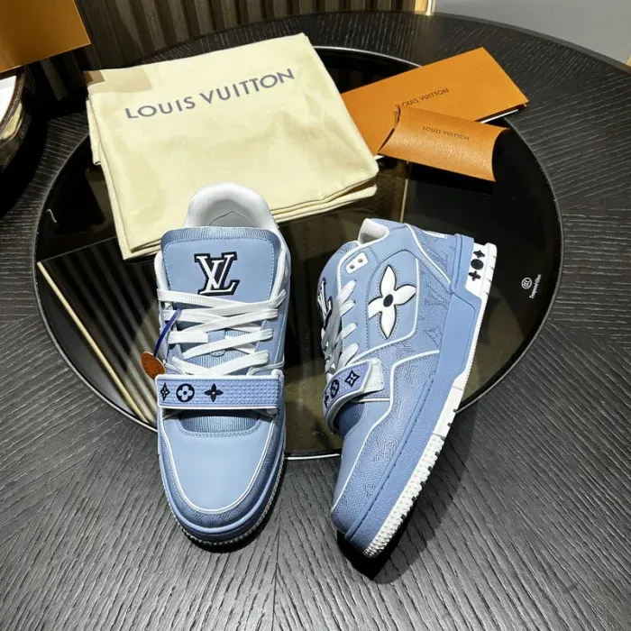 Louis Vuitton Sneaker