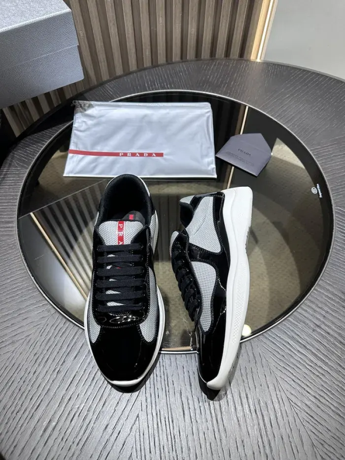 Prada Sneaker