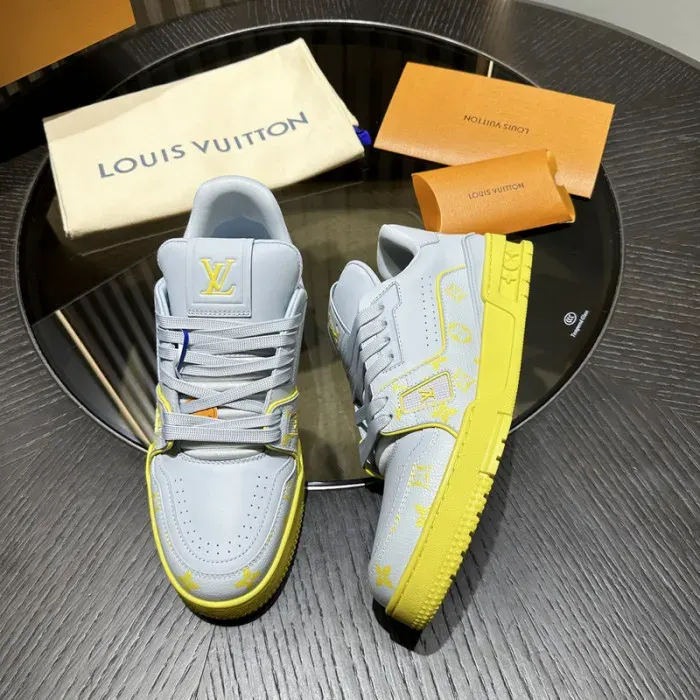 Louis Vuitton Sneaker