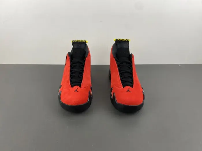 Air Jordan 14 Retro Ferrari (2025) If5015-600, alternate view
