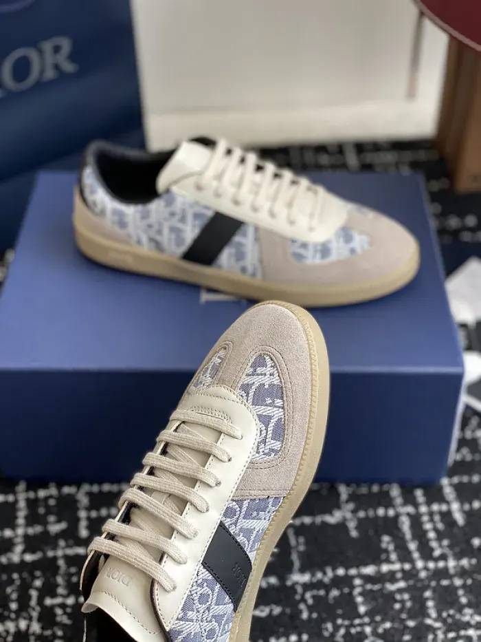 Dior Sneaker, alternate view