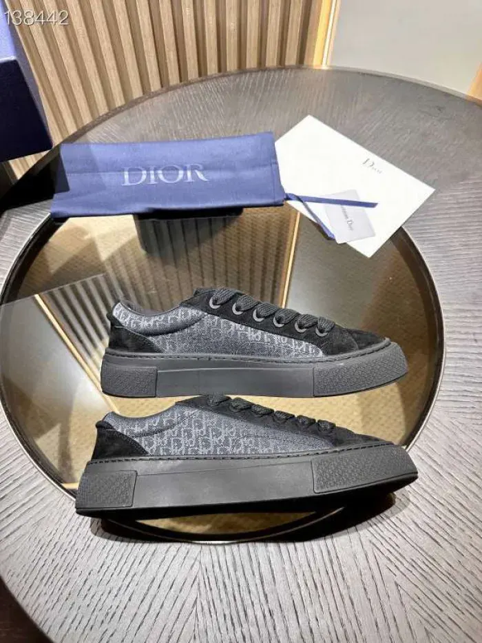 Dior Sneaker, alternate view