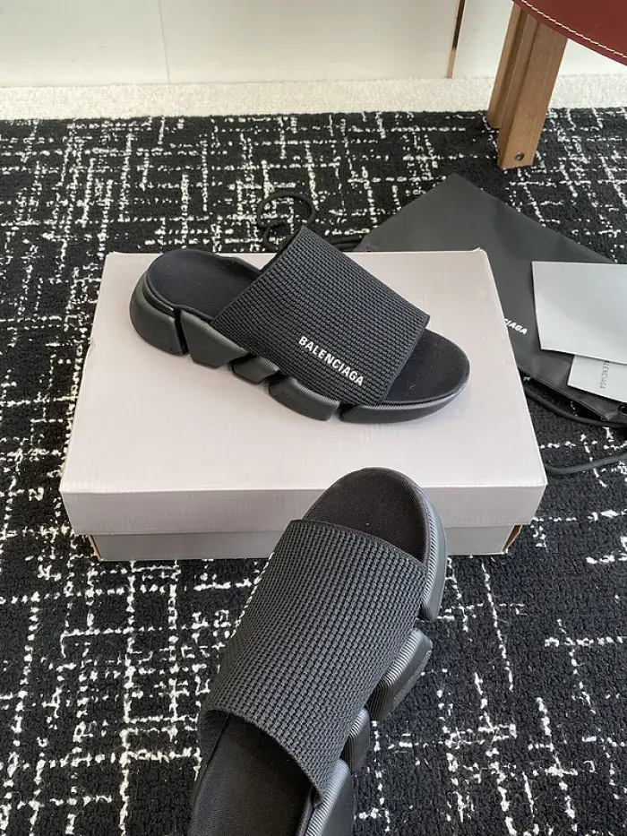 Bl Sandal, alternate view