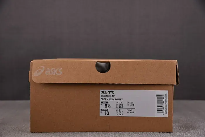 Asics Sneaker, alternate view