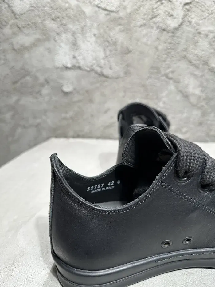 Rick Owens, alternate view