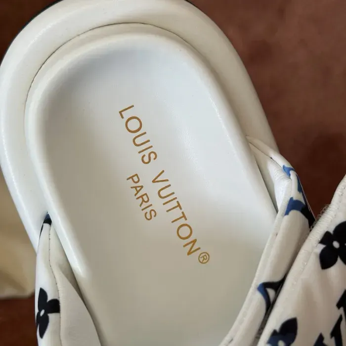 Louis Vuitton Sandal, alternate view
