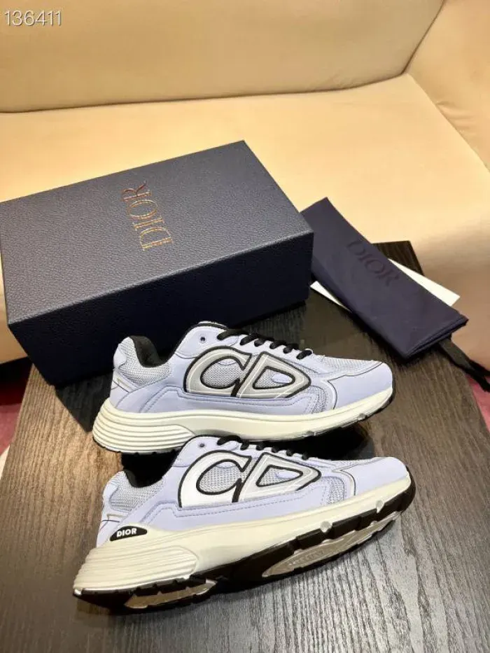 Dior Sneaker, alternate view