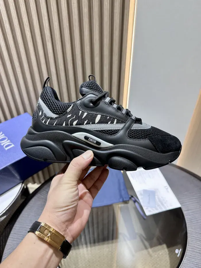 Dior Sneaker