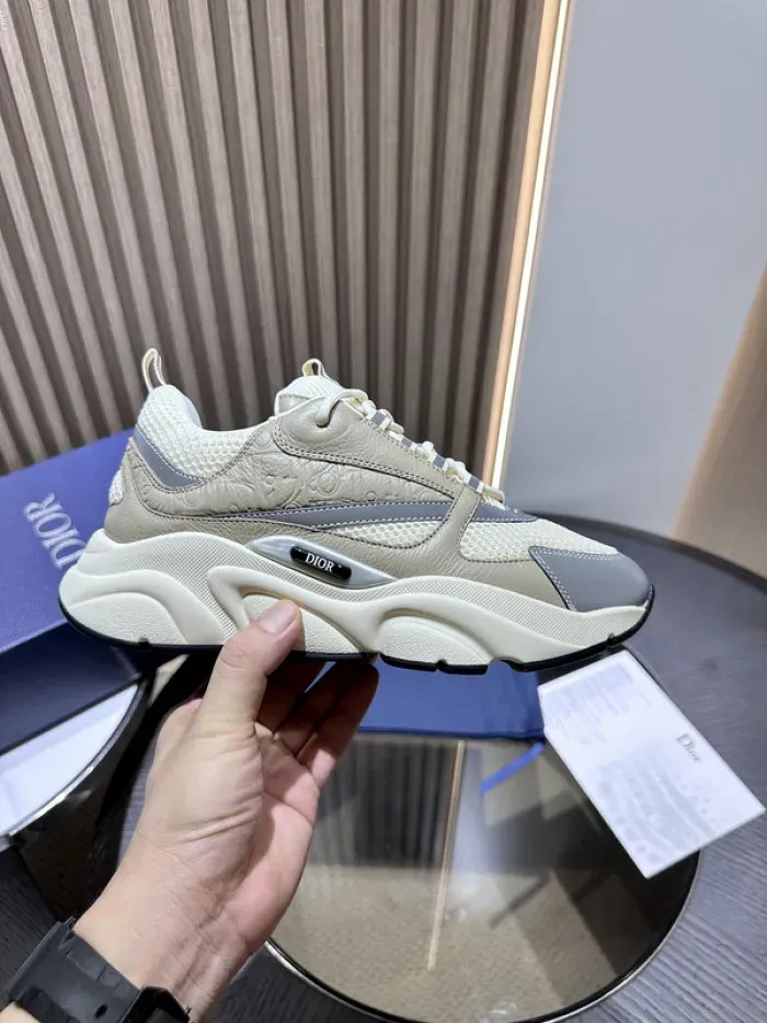 Dior Sneaker