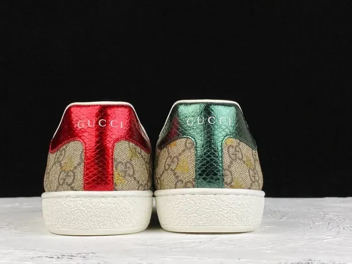Gui Sneaker, alternate view