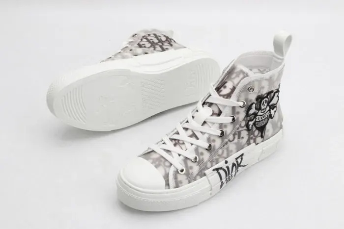 Dior Sneaker, alternate view