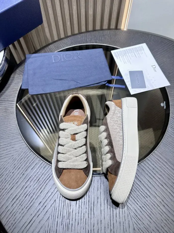 Dior Sneaker