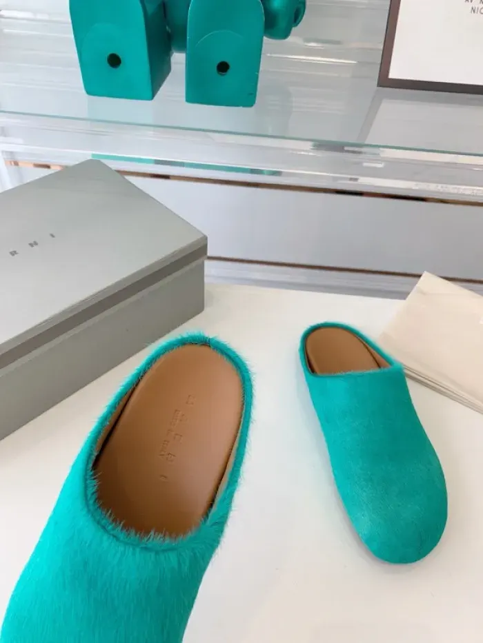 Marni Sandal, alternate view