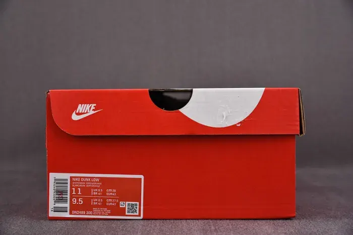 Nike Dunk Low Ny Vs. Ny Dn2489-300, alternate view