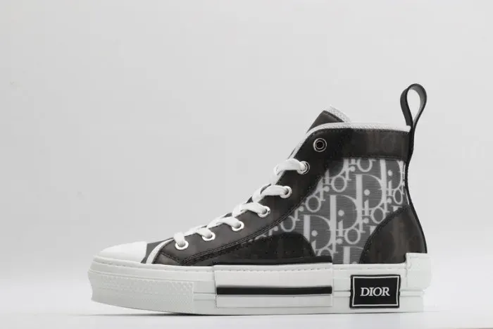 Dior Sneaker