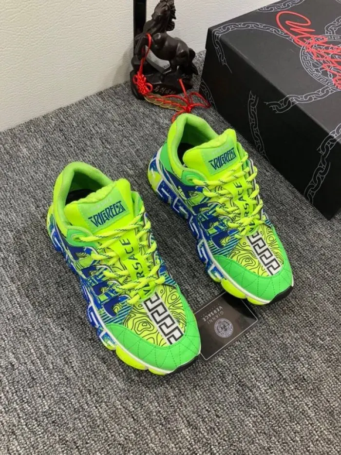 Vse Sneaker