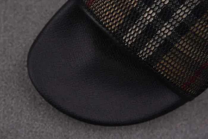 Bub Sandal, alternate view
