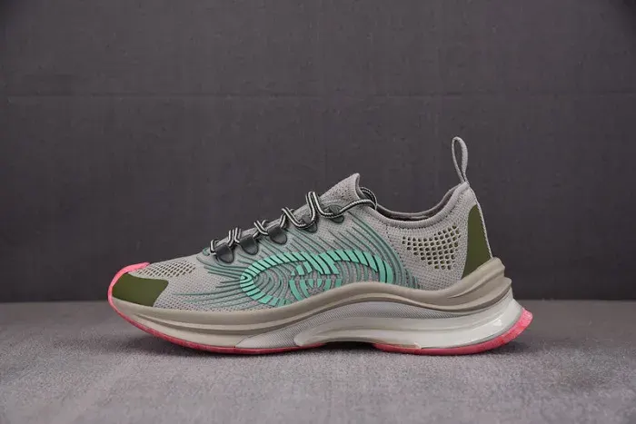 Gui Sneaker