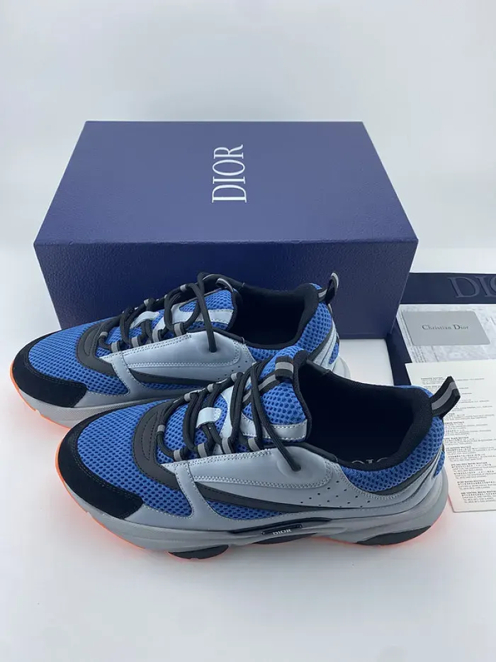 Dior Sneaker, alternate view
