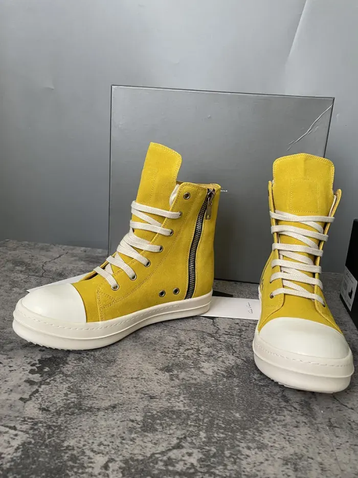 Rick Owens, alternate view