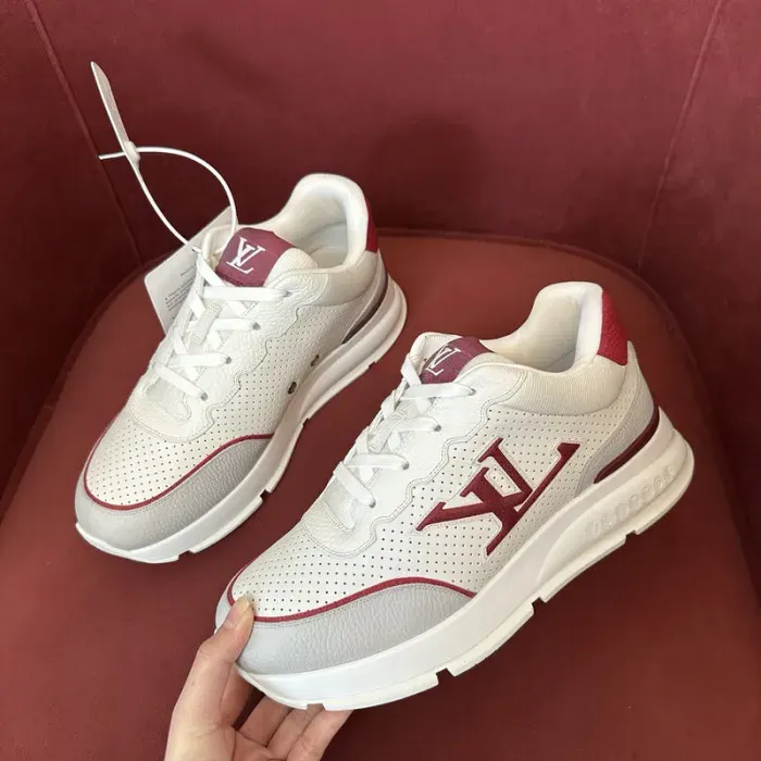 Louis Vuitton Sneaker