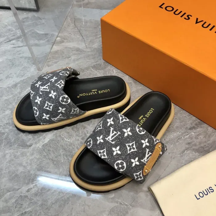 Louis Vuitton Sandal, alternate view