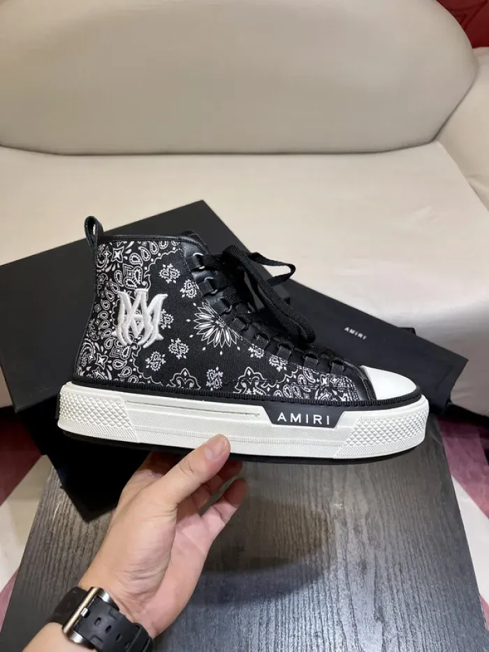 Amiri Sneaker