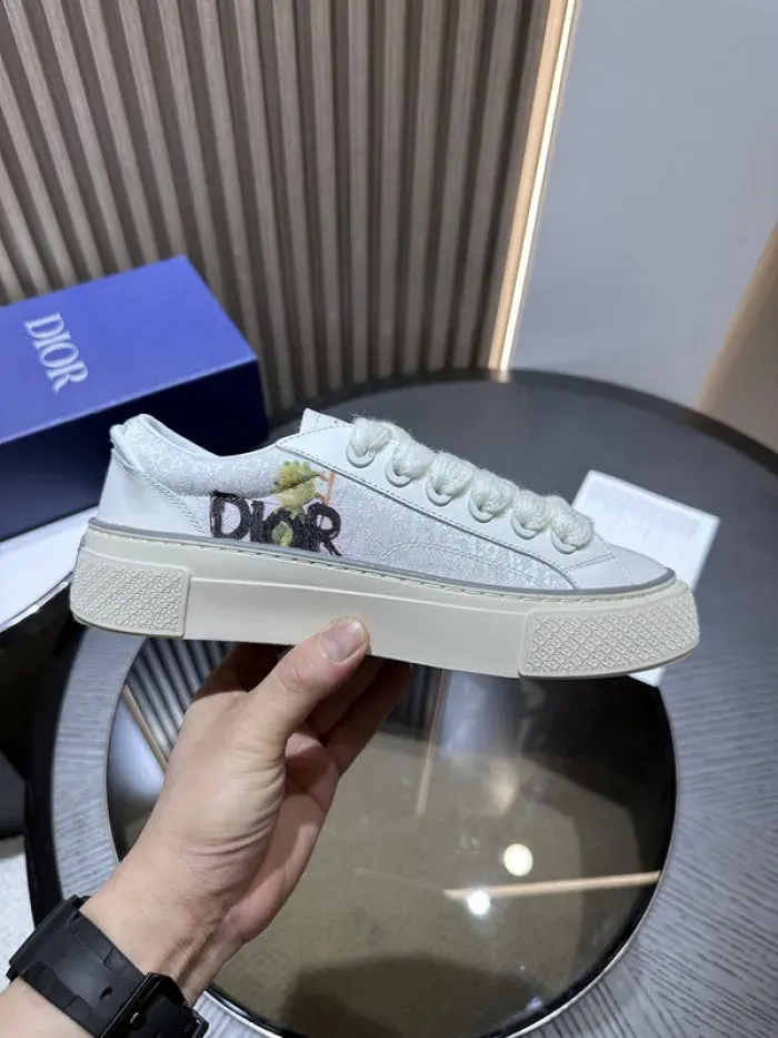 Dior Sneaker