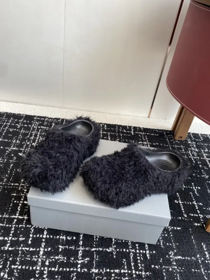 Bl Sandal