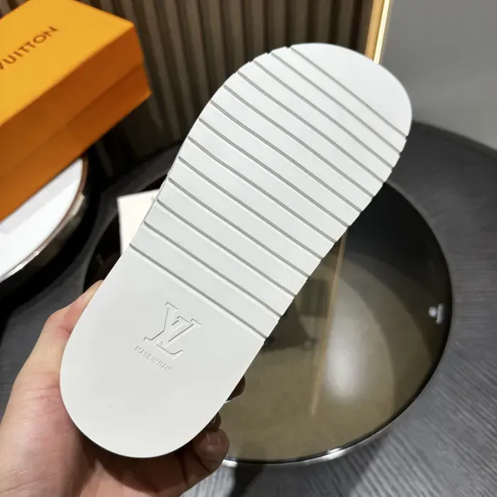 Louis Vuitton Sandal, alternate view