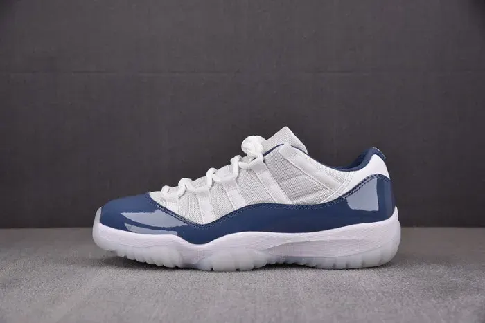 Air Jordan 11 Retro Low Midnight Navy (2024) Fv5104-104