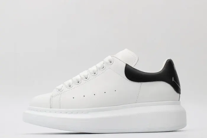 Alexander McQueen Sneaker