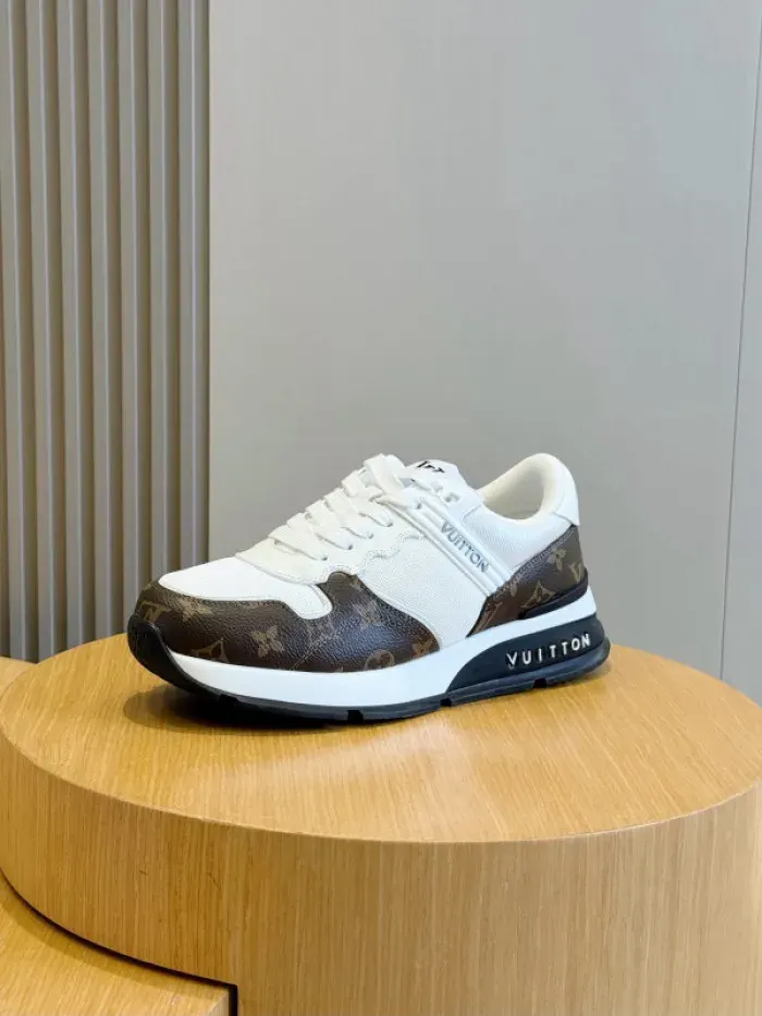 Louis Vuitton Sneaker