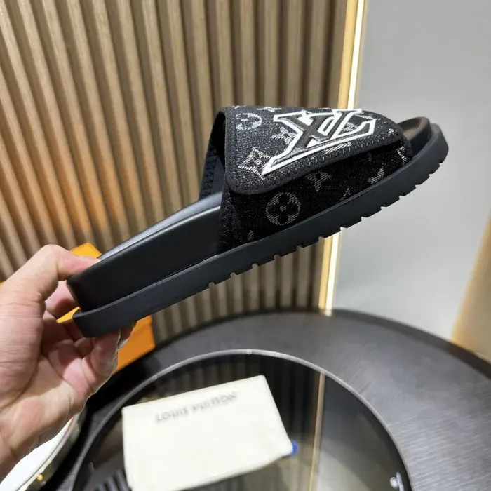 Louis Vuitton Sandal, alternate view