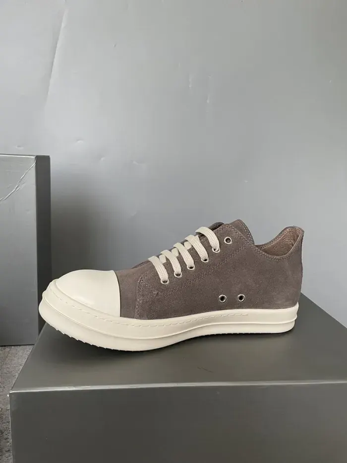 Rick Owens, alternate view