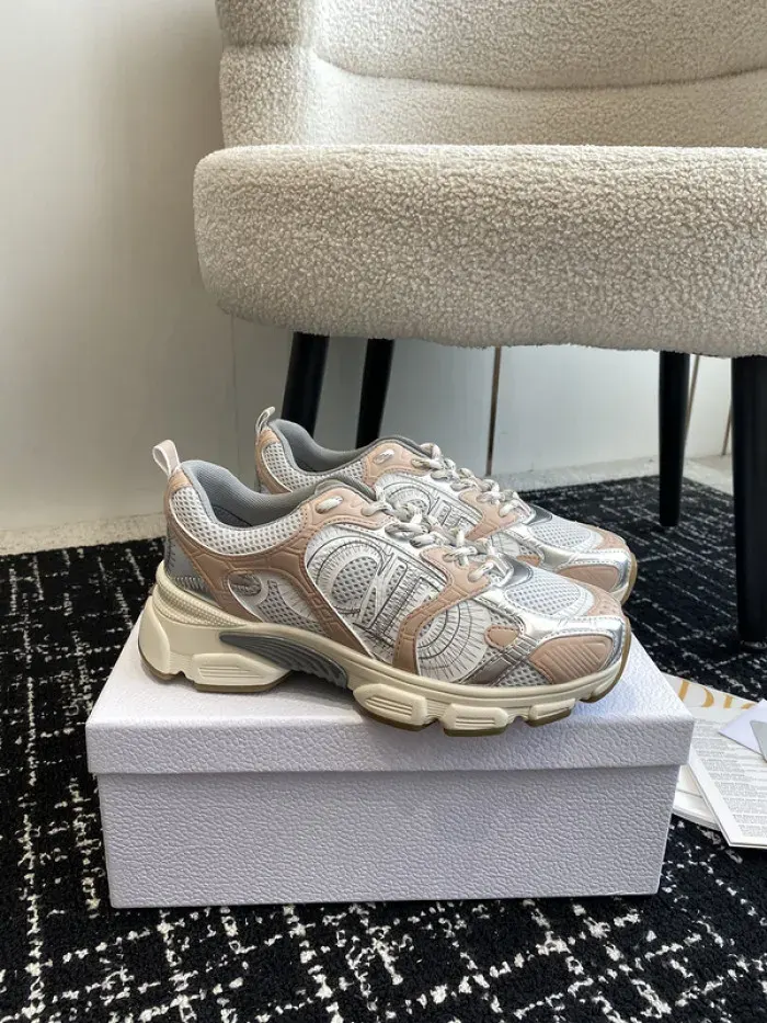 Dior Sneaker
