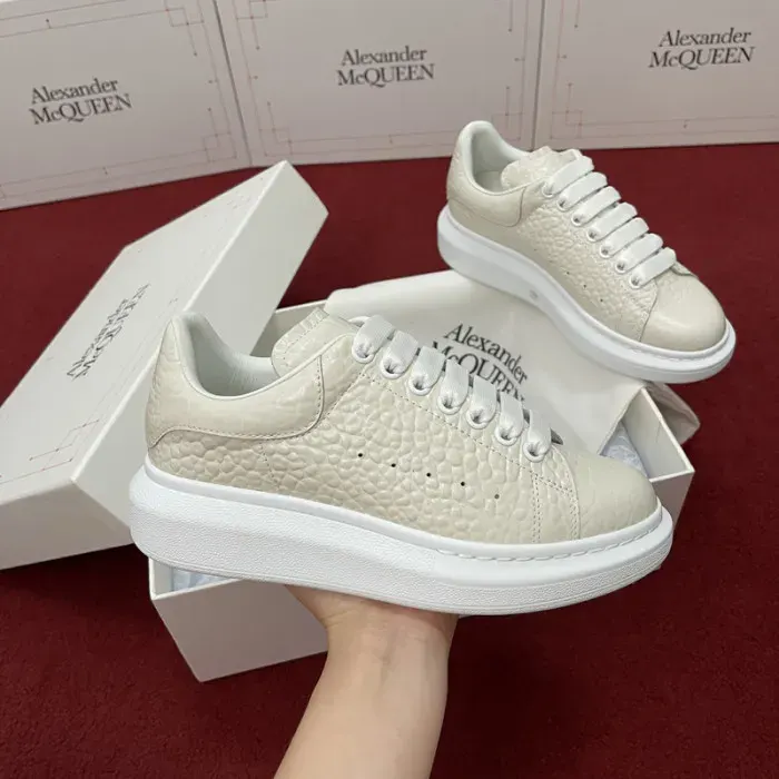Alexander McQueen Sneaker