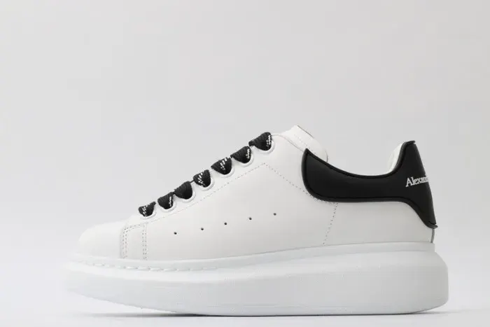 Alexander McQueen Sneaker