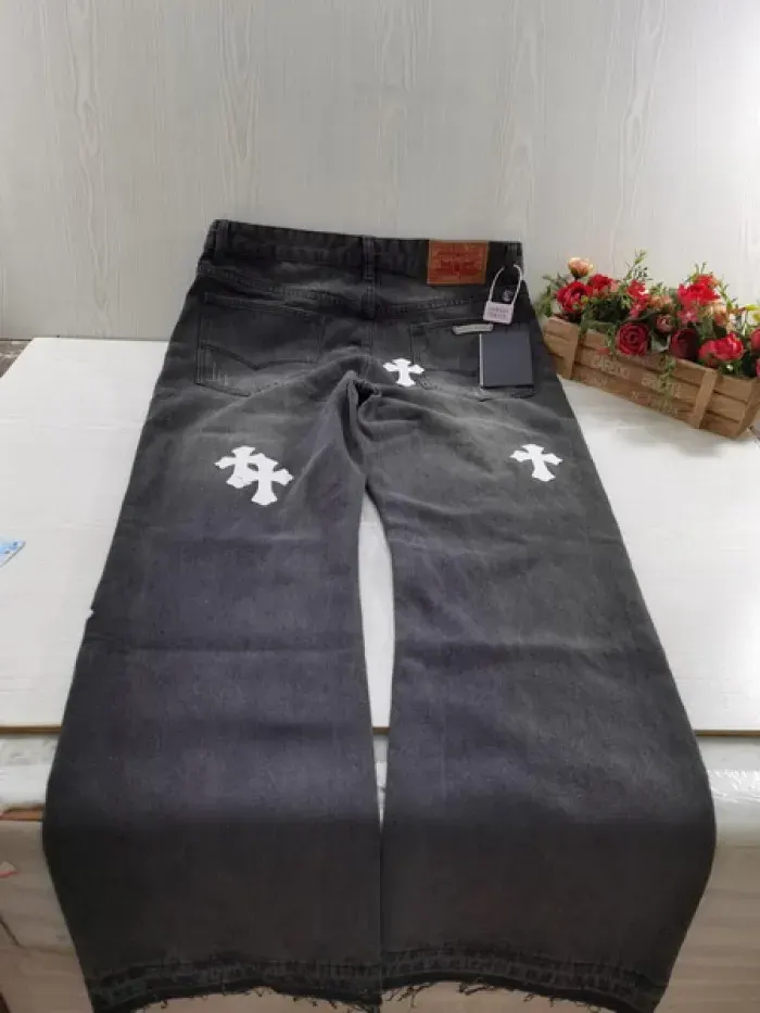 Chrome Hearts, alternate view