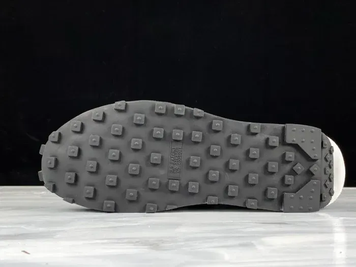 Nike Ld Waffle Sacai Black Bv0073-001, alternate view